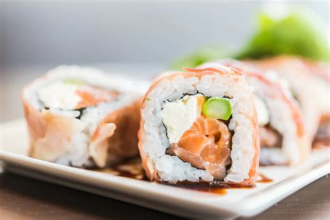 Salmon sushi roll | Top Sushi Machines