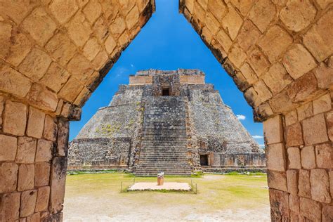 Everything You Need to Know About the Governor’s Palace in Uxmal - Mayaland