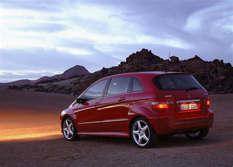 Mercedes-Benz B200 Turbo (2006) - pictures & information