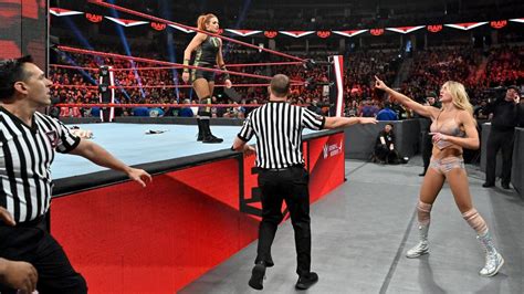 Raw 10/14/19 ~ Charlotte Flair vs Becky Lynch - WWE Photo (43139230 ...