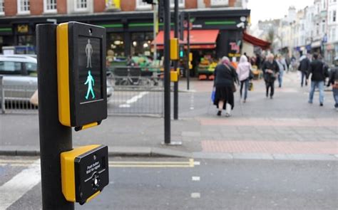 New inquiry into 'Puffin' pedestrian crossings amid safety fears