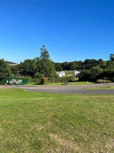 WOOD FARM CARAVAN & CAMPING PARK - Updated 2022 (Charmouth)