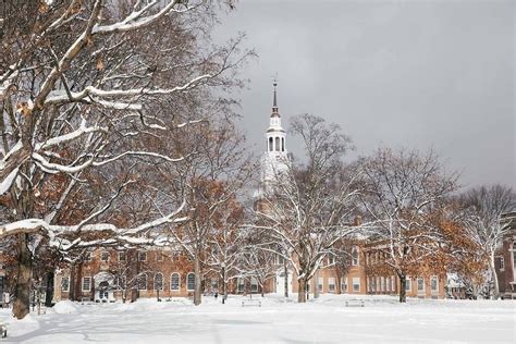 ViewYou on Twitter | First day of winter, Winter wonderland, Dartmouth ...