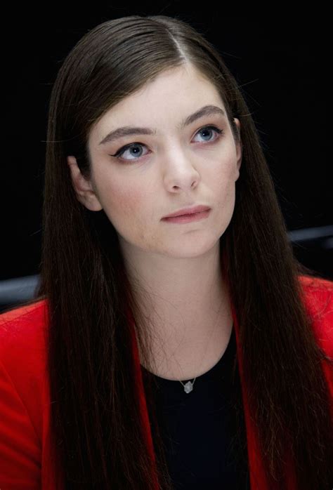 lorde with straight hair - Google Search | Lorde hair, Lorde, Great hairstyles