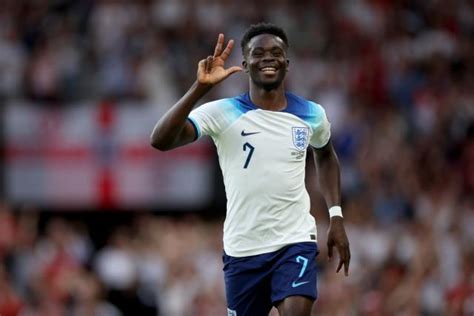 Bukayo Saka cements his place as England’s next leading man with first career hat-trick