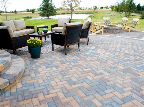 Guide to Paver Patterns - Borgert Products