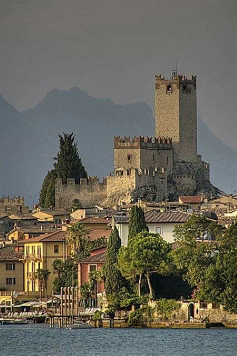 Scaligero Castle, Malcesine, Lake Garda, Italy Beautiful Castles, Beautiful Places, Dream ...