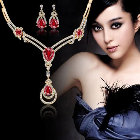 Hot sale african costume jewelry set 18k gold silver plated zircon crystal necklace and earrings ...