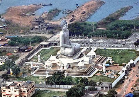 PM Modi lays stone for Andhra Pradesh's new capital Amaravati