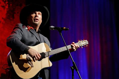 Garth Brooks concerts in Dublin cancelled after feud between promoters ...