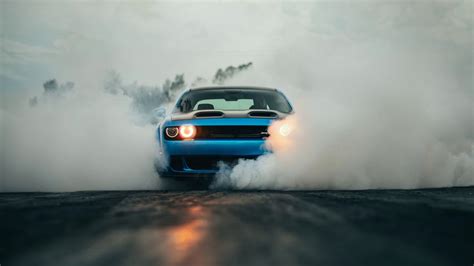 Dodge SRT Burnout 4K Live Wallpaper - YouTube