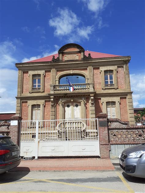 Hôtel de Ville (Saint - Laurent du Maroni) | LOÏC DARIDAN | Flickr