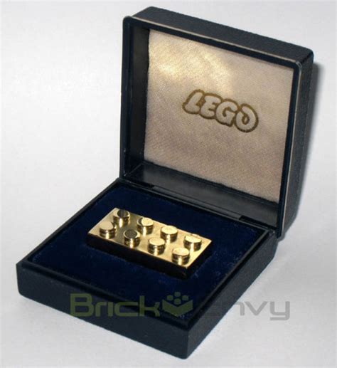 World’s Most Expensive Lego – 14k Solid Gold Brick | eXtravaganzi