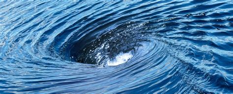 Scientists Observe Bizarre 'Double Whirlpools' in The Ocean For The First Time