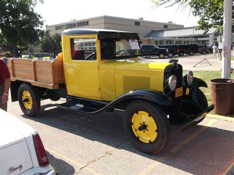 1931 Chevy 1 ton truck | Trucks, Cool trucks, Gm trucks