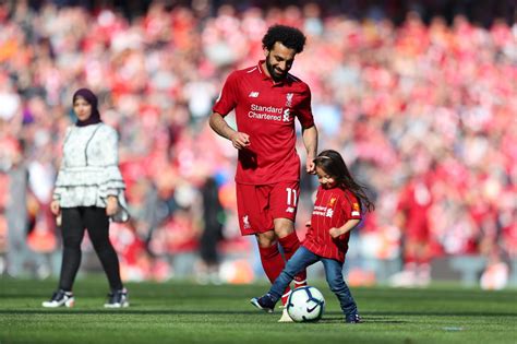 Salah and the family 👨‍👩‍👧