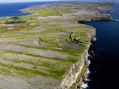 Dún Aengus Aran Islands | directions, day trips to Dún Aonghasa