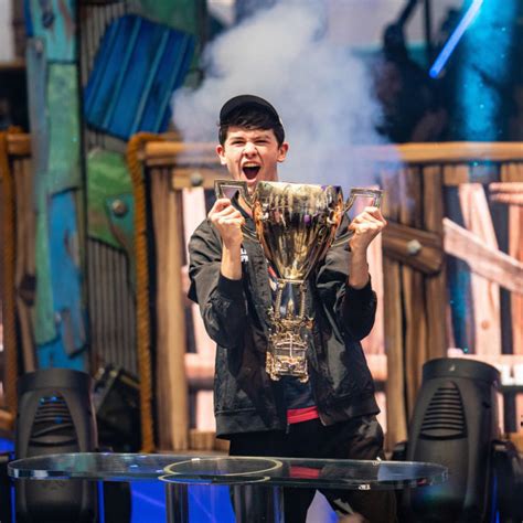 16-Year-Old Fortnite World Cup Winner Made More Money Than Novak ...