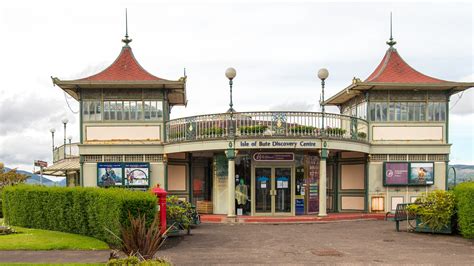 Winter Gardens Rothesay - Putting green, Pier and winter gardens ...