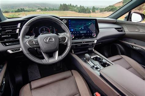 2023 Lexus RX review, test drive: design, performance, features, ride ...