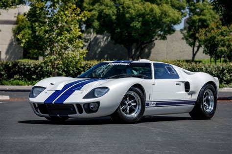 1969 GT40 MKI GT40P2367 | Hillbank Motor Corporation