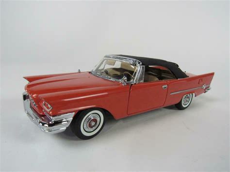 Convertible Danbury Mint 1:24 scale diecast car.