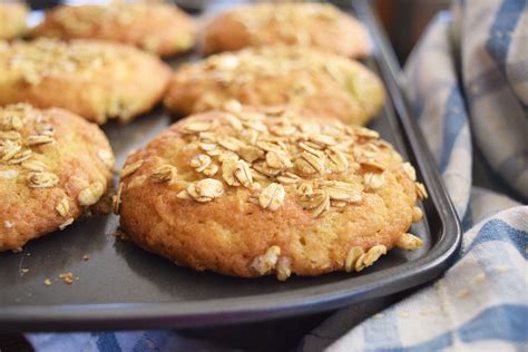 Banana Bread, Ina Garten - Banana Bread Pudding Recipe Easy The Mom 100 : Croissant bread ...