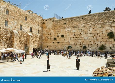 View of the Western Wall of Jerusalem Wailing Wall and the Dome of the Rock Editorial Photo ...