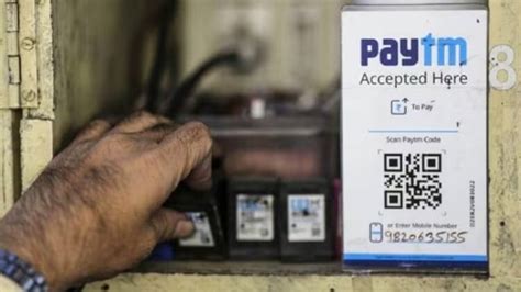 Warren Buffet-backed Berkshire Hathaway exits Paytm; sells entire 2.46% ...