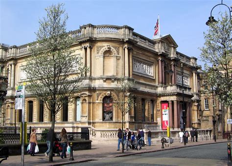 Wolverhampton Art Gallery in England image - Free stock photo - Public Domain photo - CC0 Images