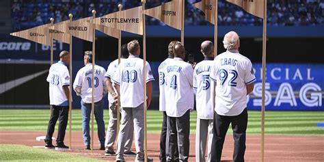 Joe Carter, Dave Stieb celebrate 1992 World Series team