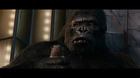 Kong Climbs the Empire State Building Scene - King Kong (2005) Movie CLIP [1080p HD] - YouTube