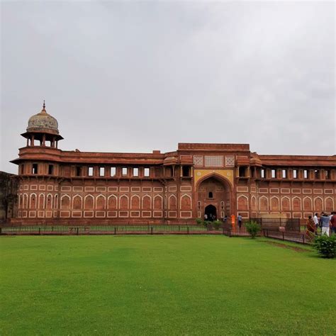 Red Fort Agra - Also known as Red Fort Agra | Vijay India ToursVijay India Tours