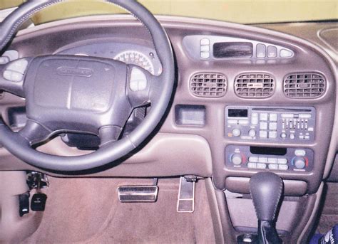 2000 Pontiac Grand Prix GT interior - dash - a photo on Flickriver