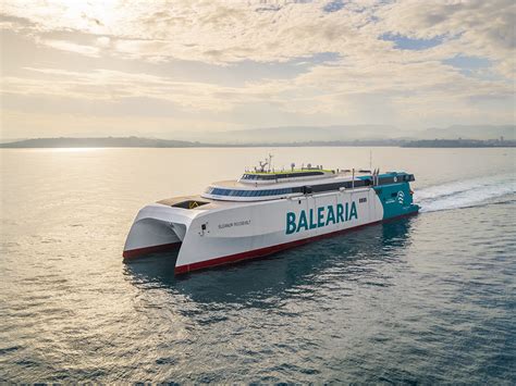 Baleària will add the world's first fast ferry with natural gas engines ...