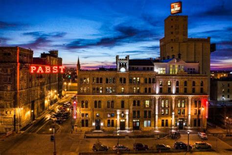 The 12 Best Luxury Hotels In Milwaukee, Wisconsin – Wandering Wheatleys