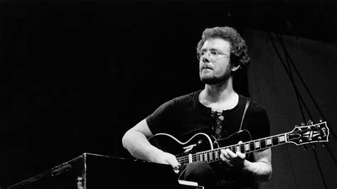 Robert Fripp’s 20 greatest guitar moments | Guitar World