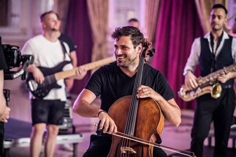 HAUSER Announces First-Ever Solo Tour ‘Rebel With A Cello’ – R o c k 'N ...