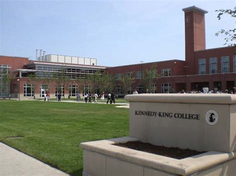 Kennedy King College - Primera