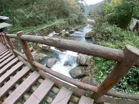 Hiking Qingcheng Back Mountain: A Day Trip From Chengdu - Emmajean's ...