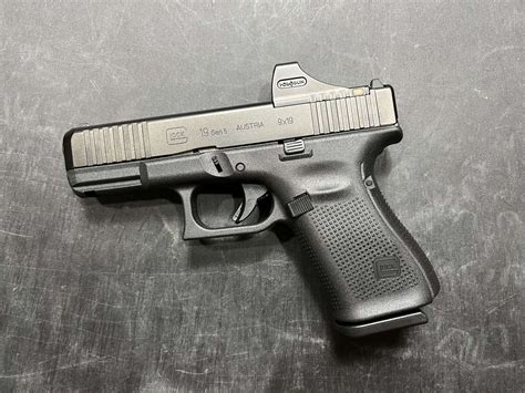 [PISTOL] Glock 19 Gen 5 w/ Holosun SCS Green Dot $925 Shipped/No Tax : r/gundeals