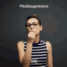 Italian Hand Gestures Gif