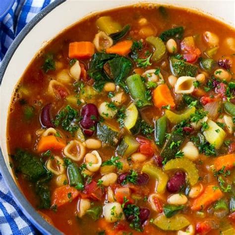 Olive Garden Minestrone Soup - Dinner at the Zoo