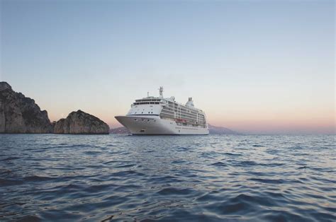 Book a cruise on Seven Seas Voyager - Supercruises.com