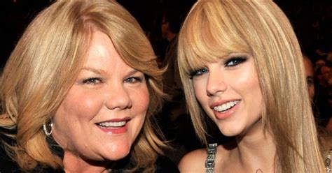 Taylor Swift, 30, Gets 6 Grammy Nominations as Her Mom Andrea Swift, 62 ...