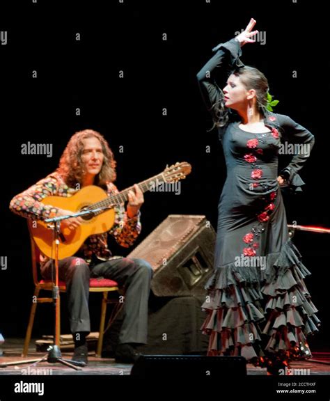 Tomatito, Spanish flamenco guitarist, with female dancer on stage Stock Photo - Alamy