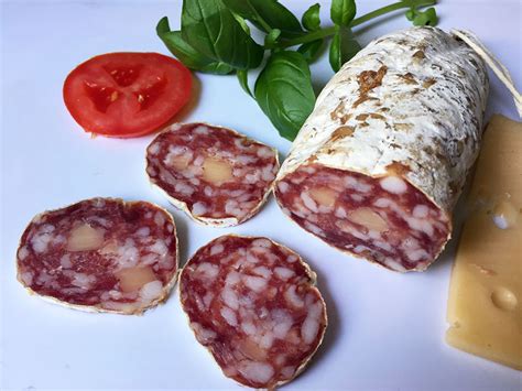 Saucisson sec au Beaufort