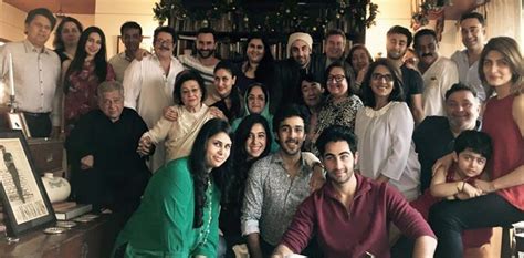 Kapoor family celebrates Babita's birthday | AVSTV - bollywood and Hollywood latest News, Movies ...