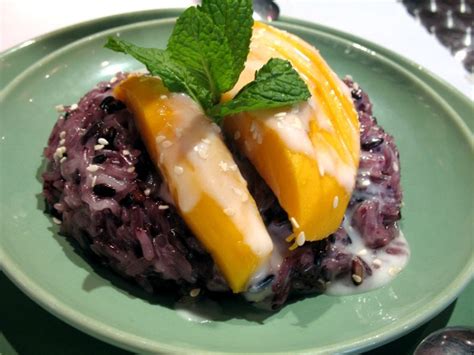 what do vegans eat?: sweet sticky rice with mango | Sweet sticky rice, Asian desserts, Cambodian ...