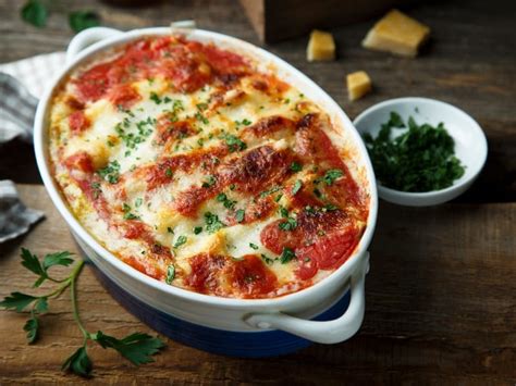 Super Easy, Healthy Spinach and Ricotta Lasagna - Healthy Wealthy Vida